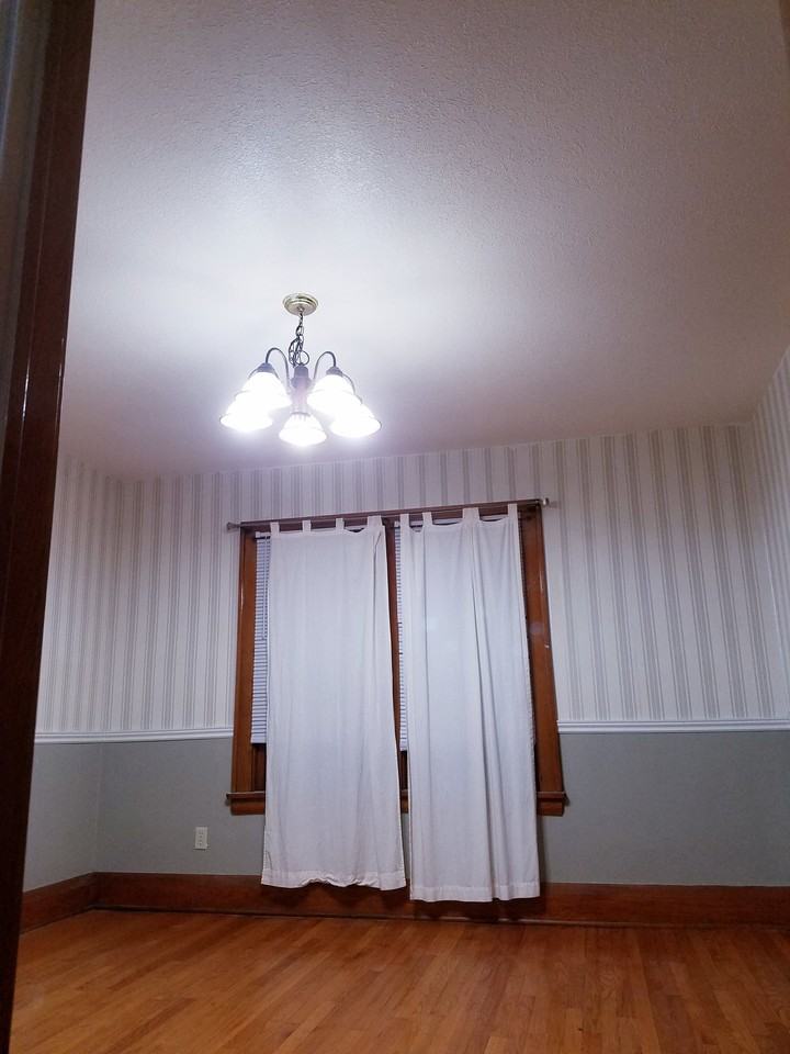 41 N Brockway Ave - Photo 3 of 19
