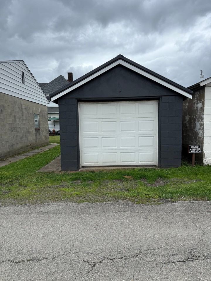 36 W Craig St - Photo 4 of 20