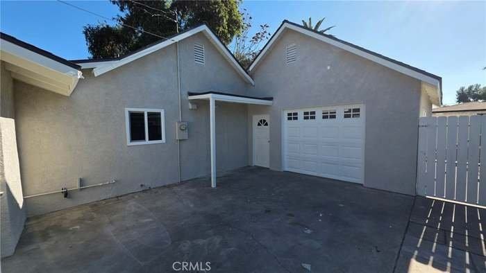 1186 W 9th St - Photo 2 of 8