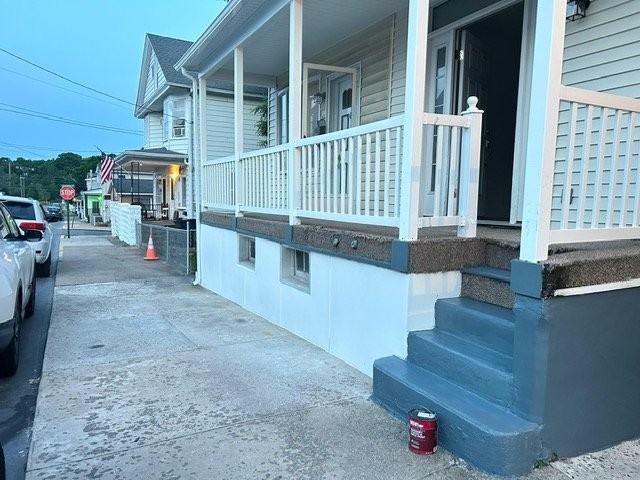709 Scott St - Photo 2 of 7
