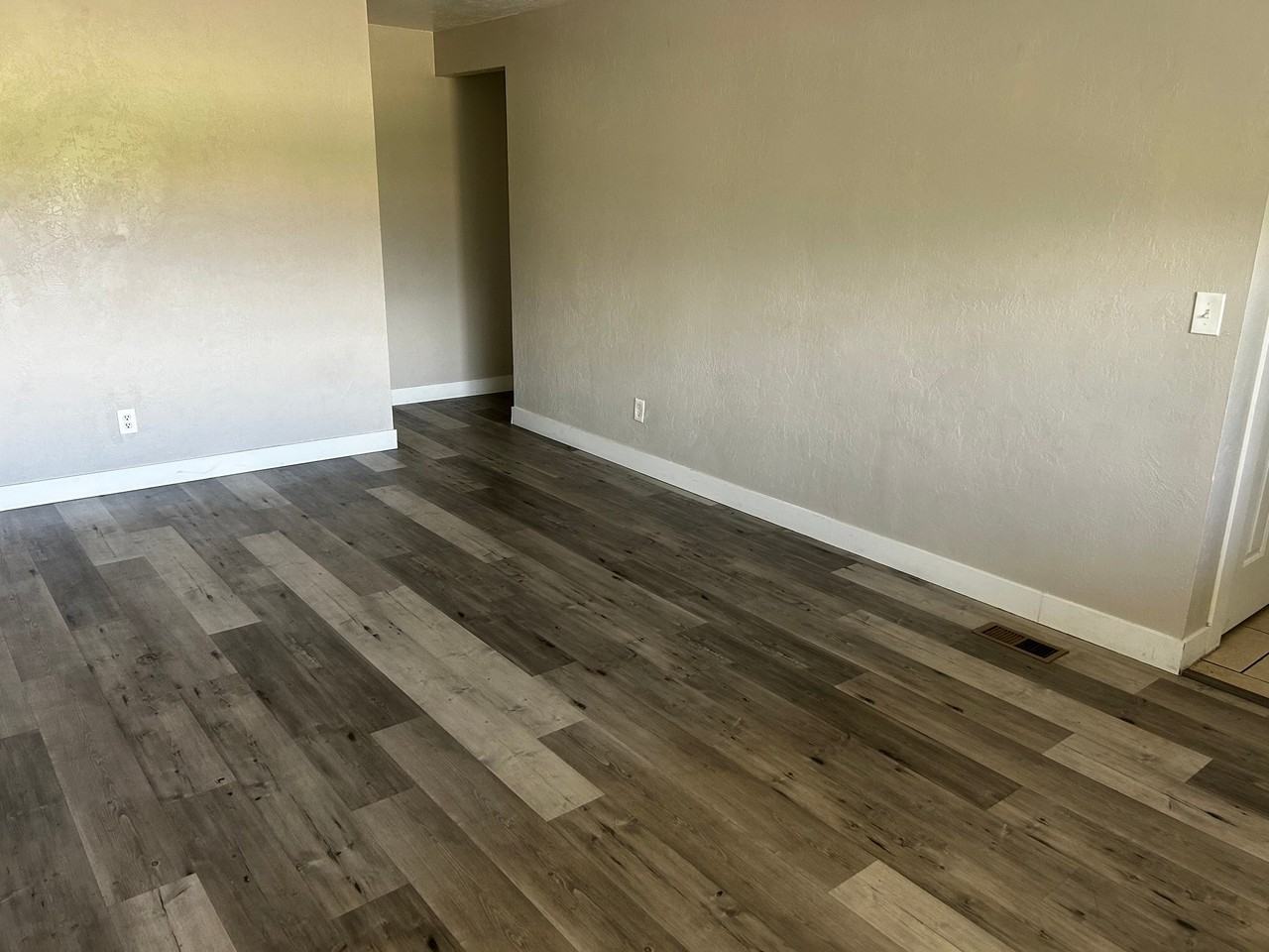 3679 Sw #47 - Photo 5 of 17