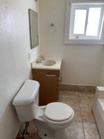 featured image of 825 Ne #3
