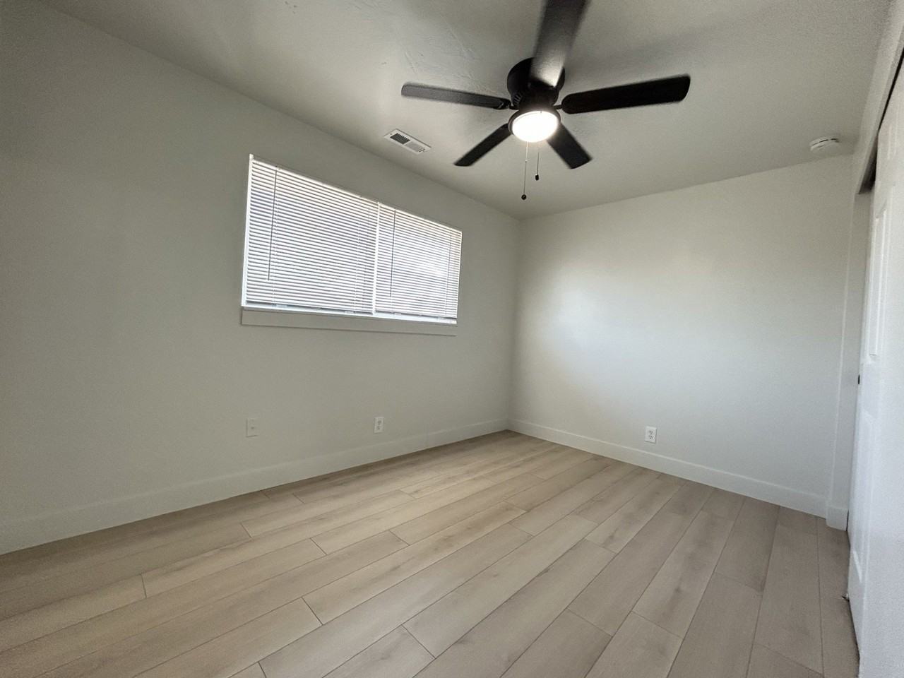 1831 W Parkway Blvd #3 - Photo 6 of 10