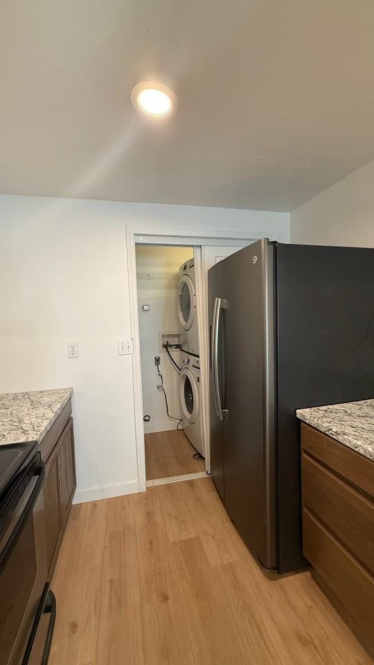 1184 N St - Photo 6 of 20