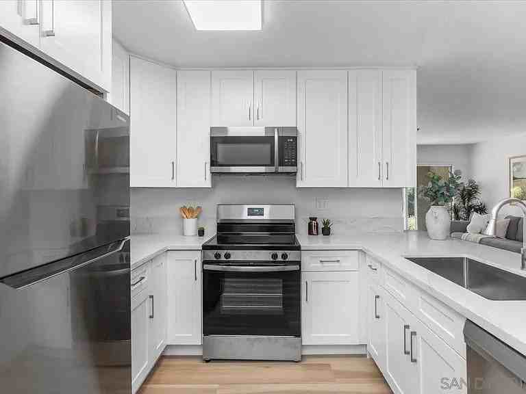 3507 Caminito Sierra #101 - Photo 4 of 18