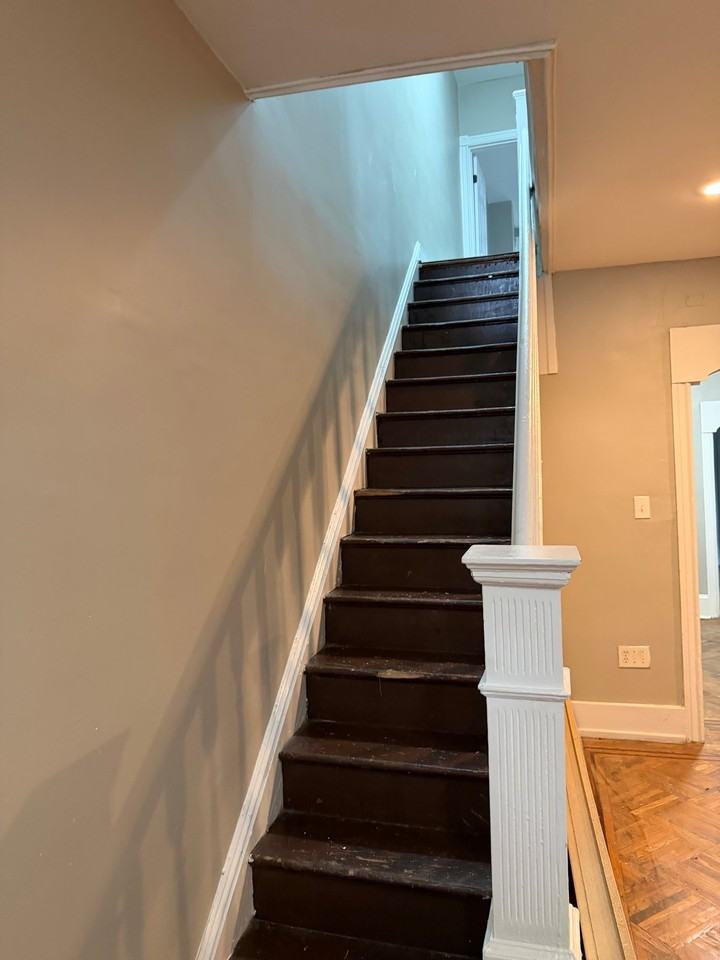 1370 Narragansett St - Photo 6 of 20