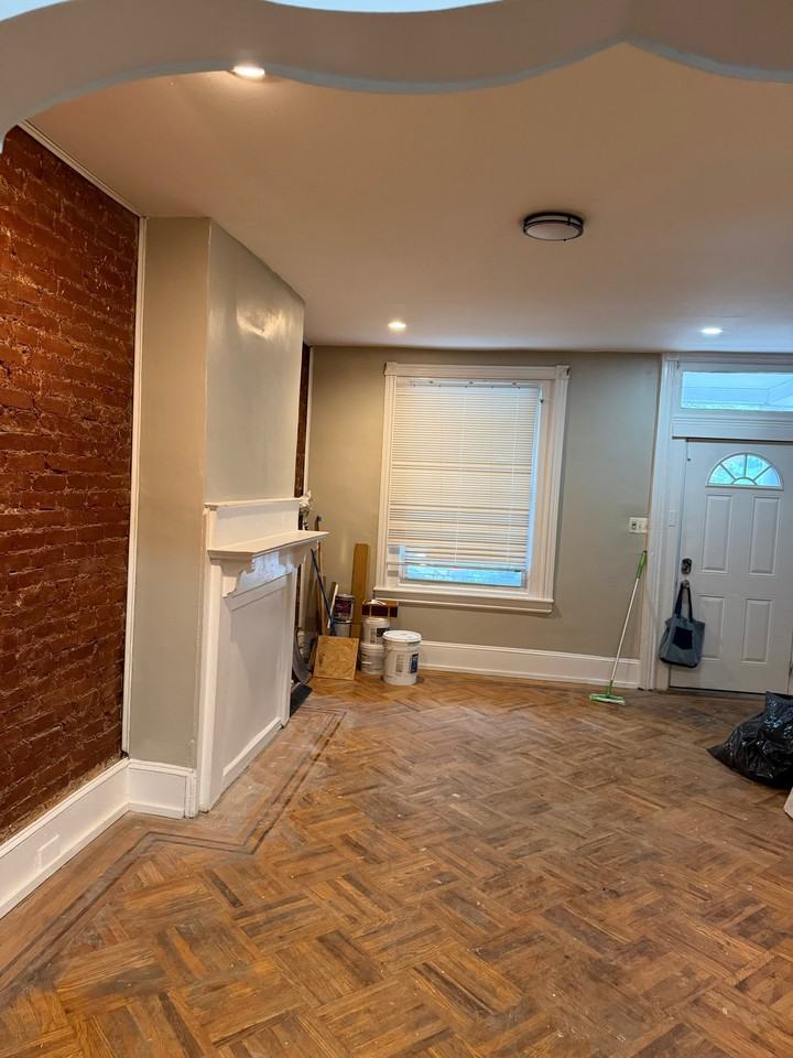 1370 Narragansett St - Photo 7 of 20