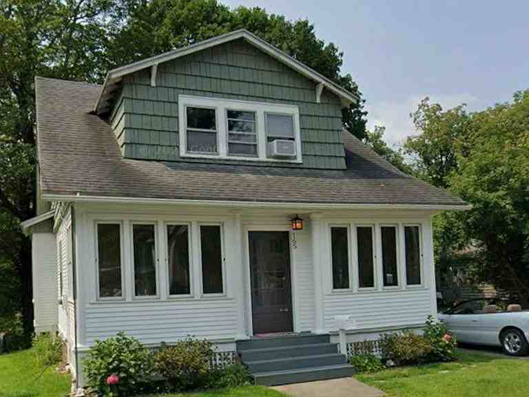 165 S Main St