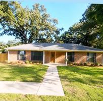featured image of 225 Denise Ln