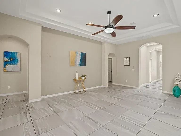 14813 Long Shadow Ave - Photo 5 of 20