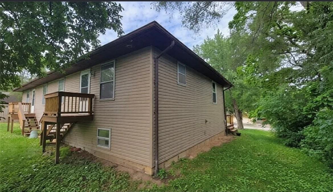 807 Clark Ave