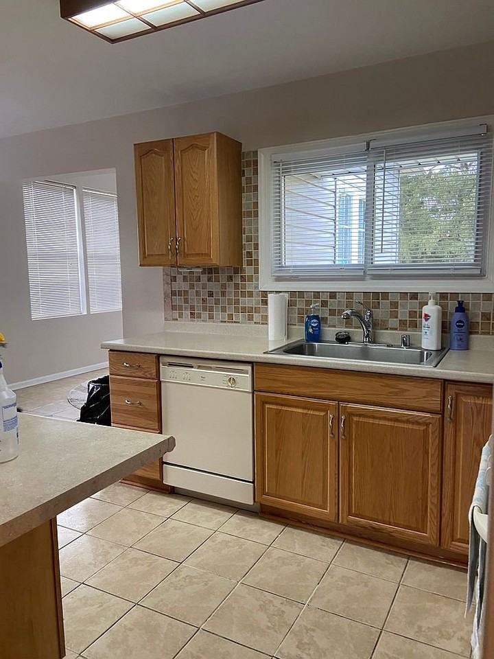 134 Lynch Farm Dr - Photo 3 of 10