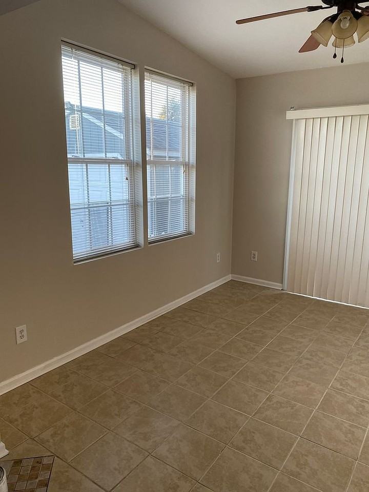 134 Lynch Farm Dr - Photo 7 of 10