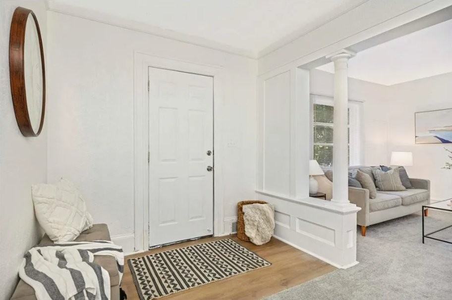 1501 Logan Ave N - Photo 7 of 11