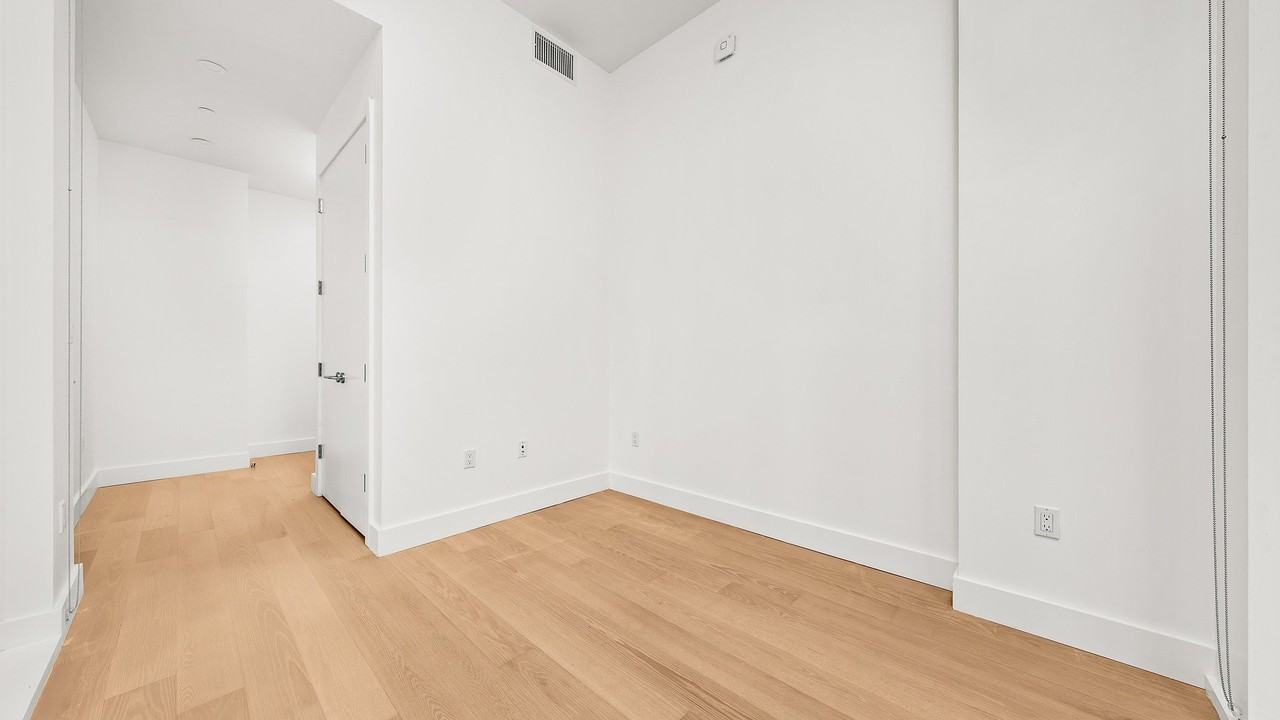 250 W 49th St #2701 - Photo 2 of 20
