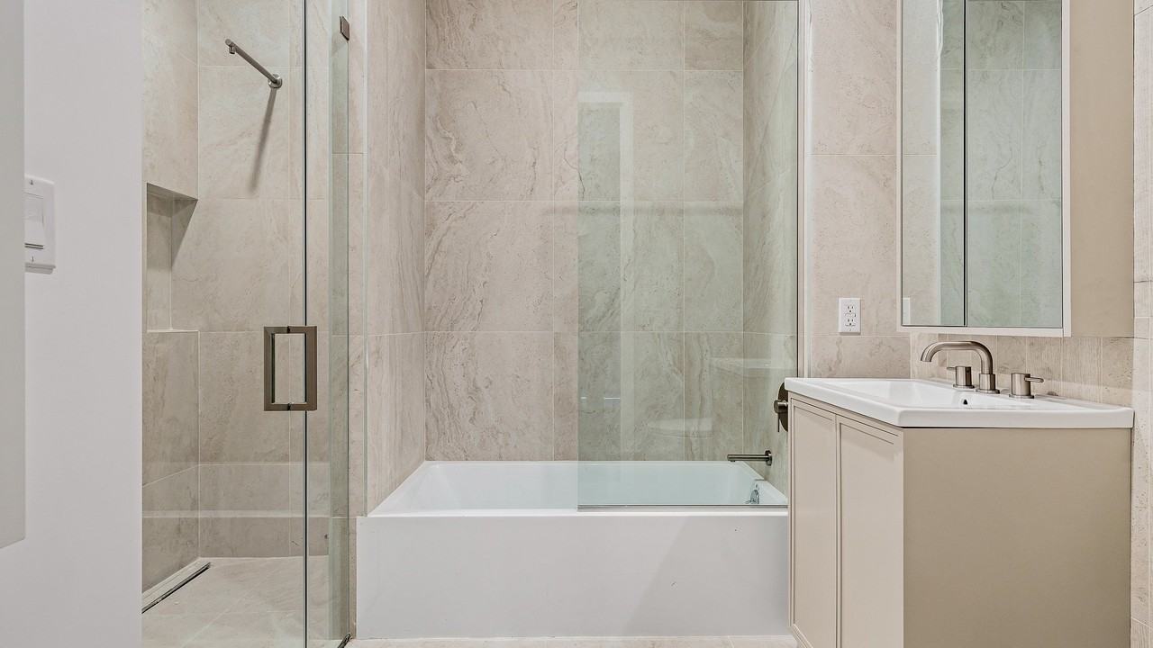 250 W 49th St #2701 - Photo 4 of 20