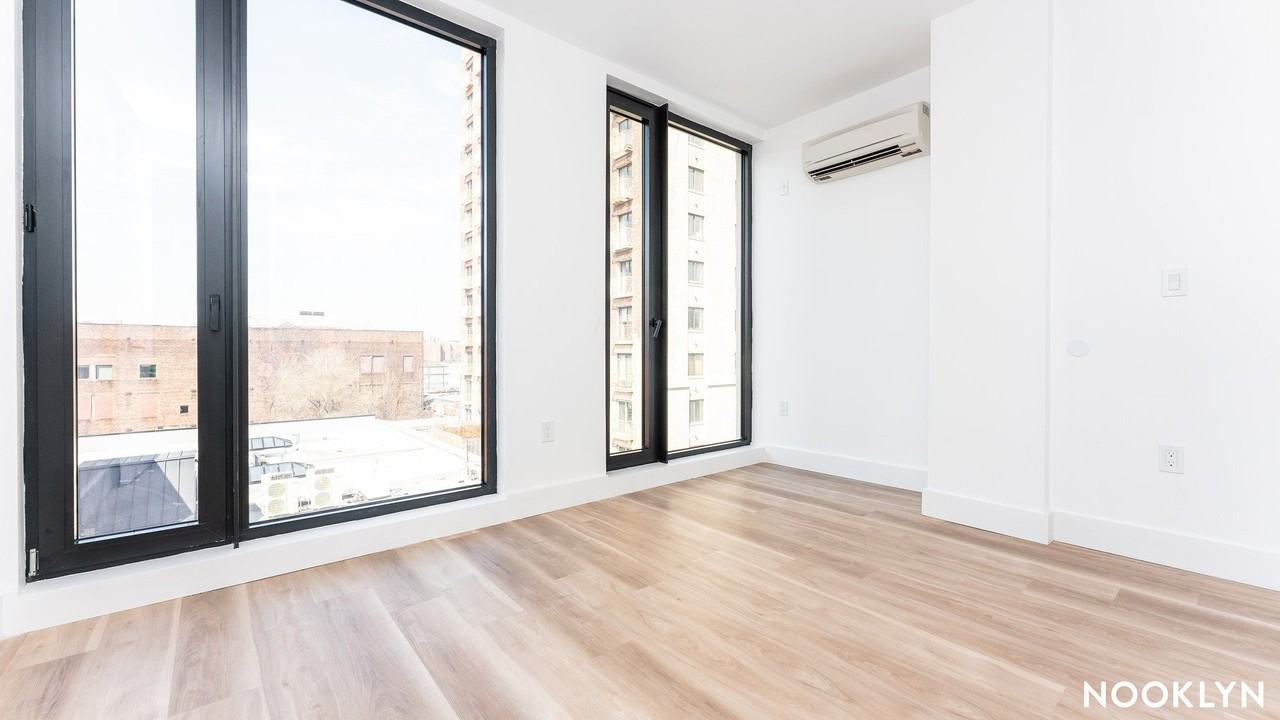 303 Wythe Ave #404 - Photo 4 of 20