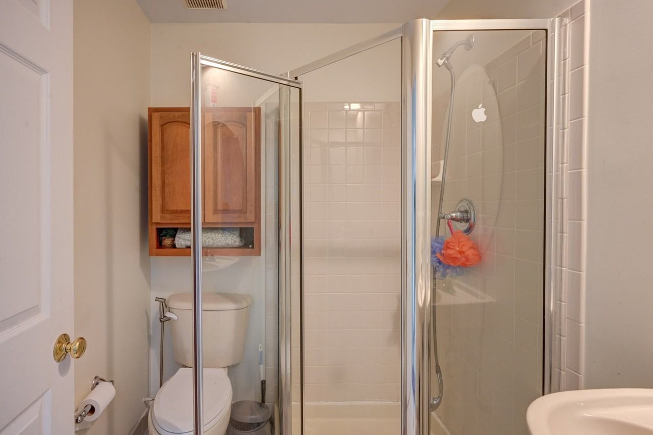 8827 Montjoy Pl - Photo 4 of 20