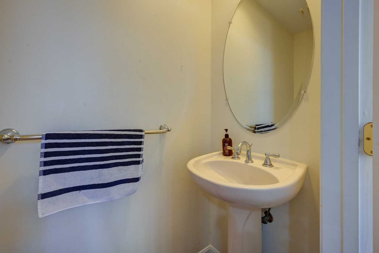 8827 Montjoy Pl - Photo 7 of 20