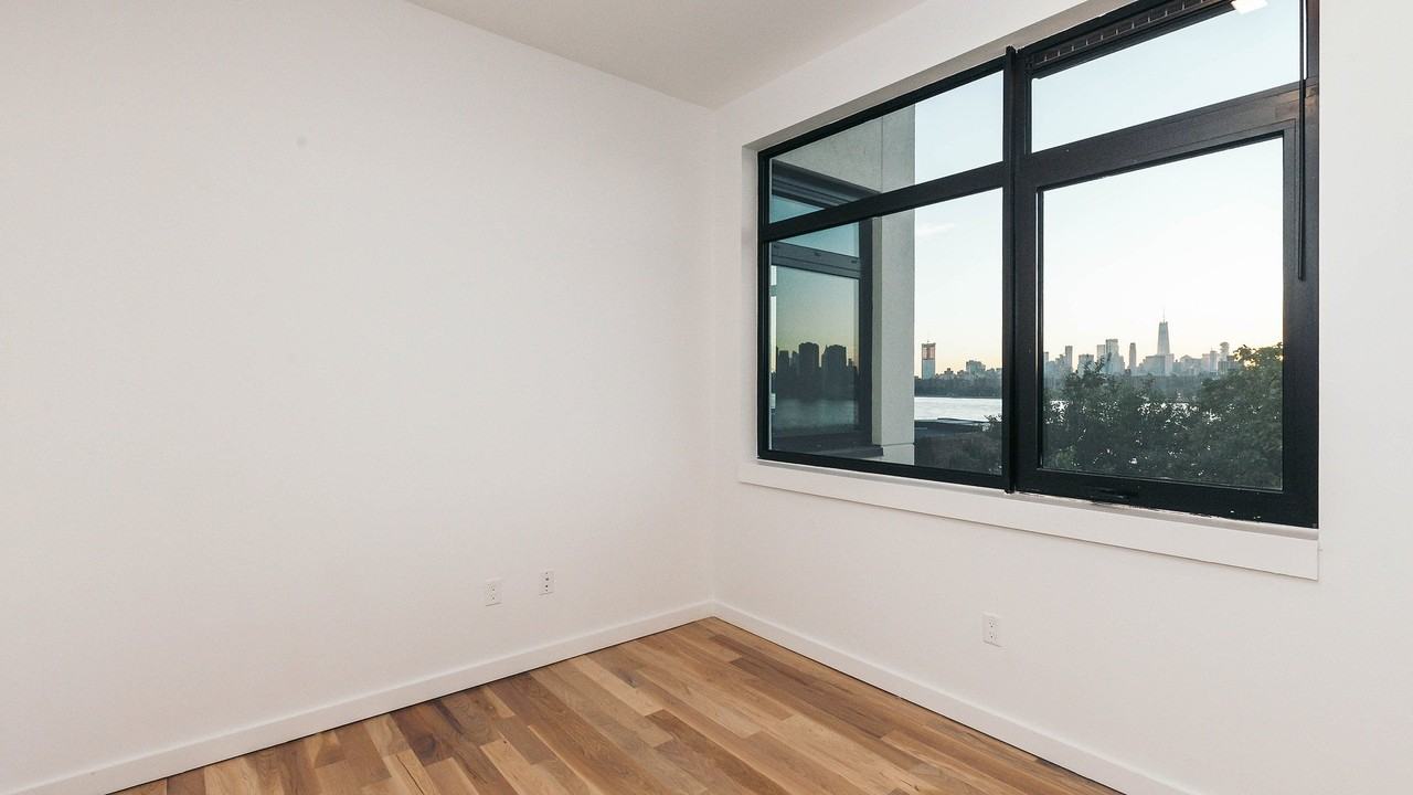 44 Kent St #410 - Photo 2 of 20