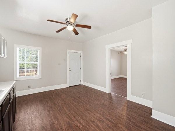 837 Westfall Ave - Photo 2 of 11