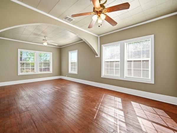 837 Westfall Ave - Photo 6 of 11