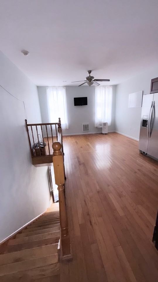 3334 N Front St #2ndFL - Photo 6 of 7