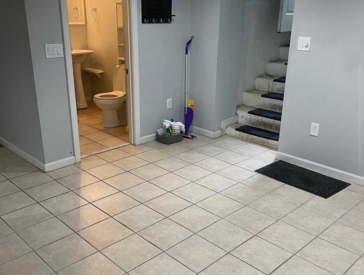 1 Holt Ave #B - Photo 2 of 10