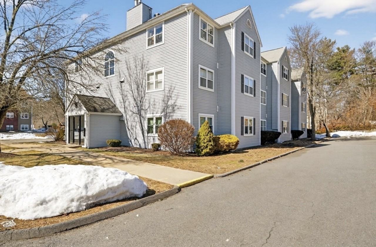 15 Longworth Ave - Photo 2 of 5