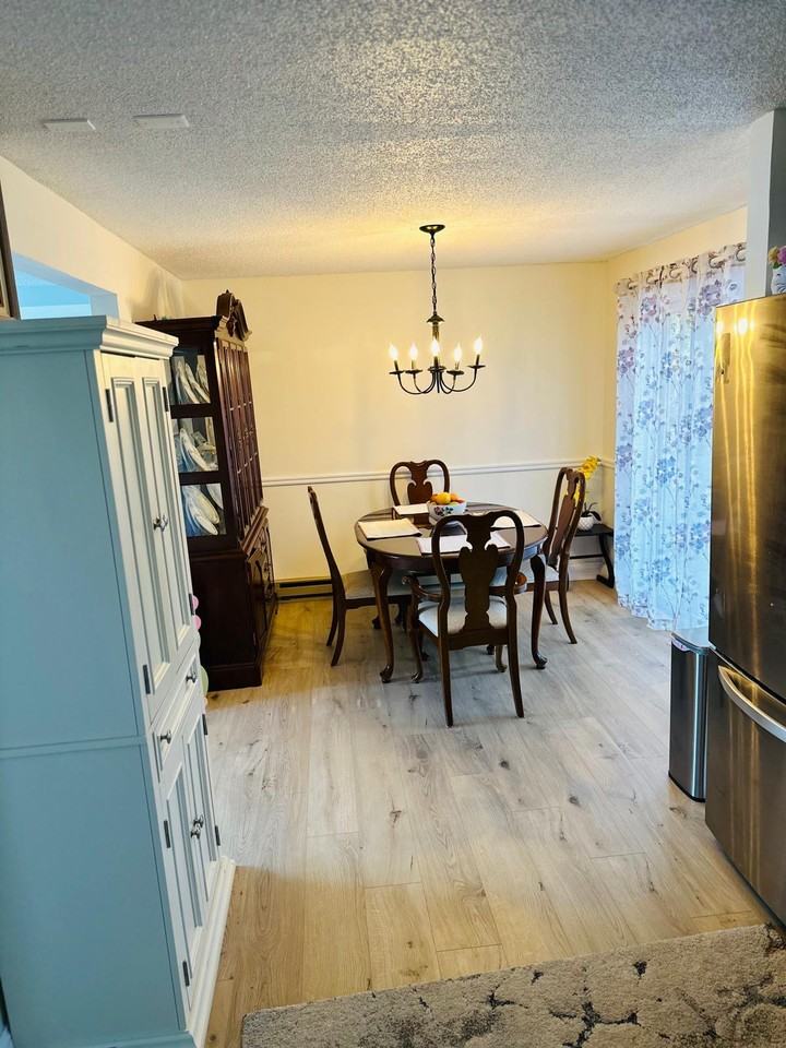 102 Charles St #B - Photo 5 of 5