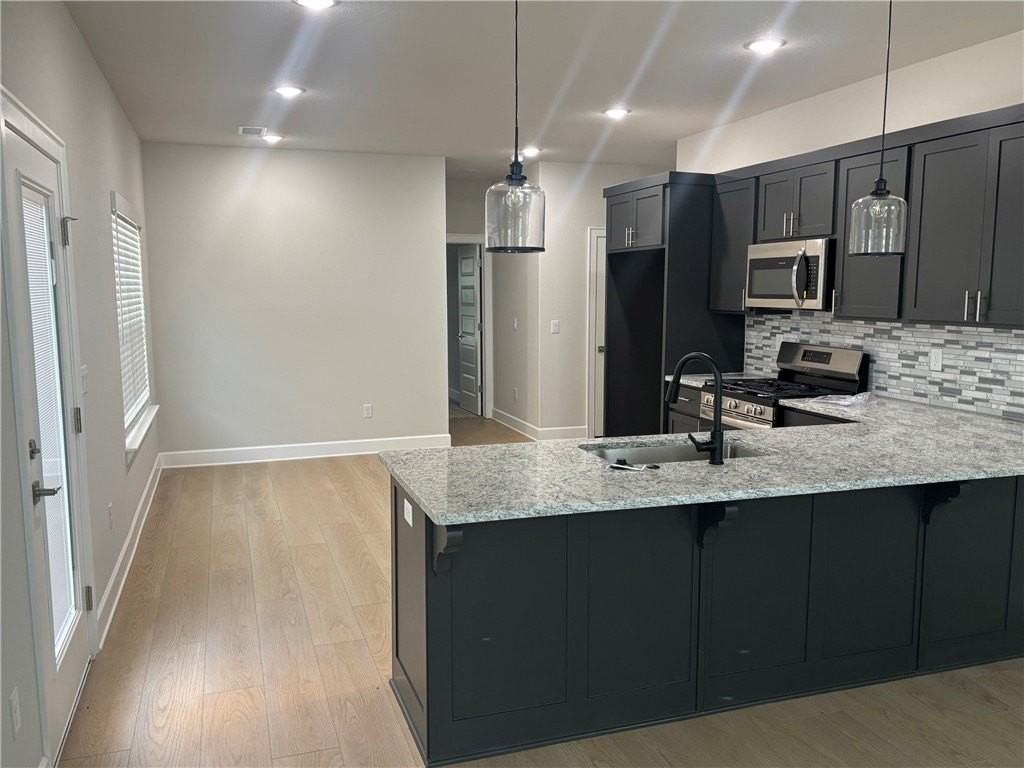 3009 Sw Lovely Ln - Photo 5 of 27