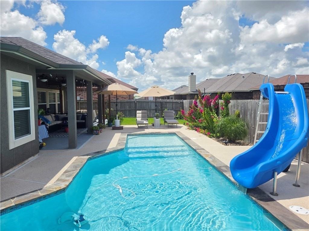 6814 Princess Jean - Photo 2 of 40
