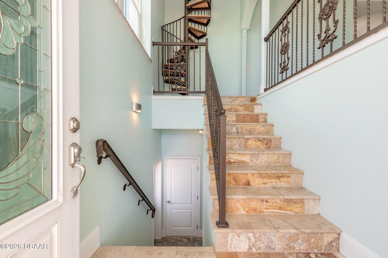 2288 S Ocean Shore Blvd - Photo 7 of 50