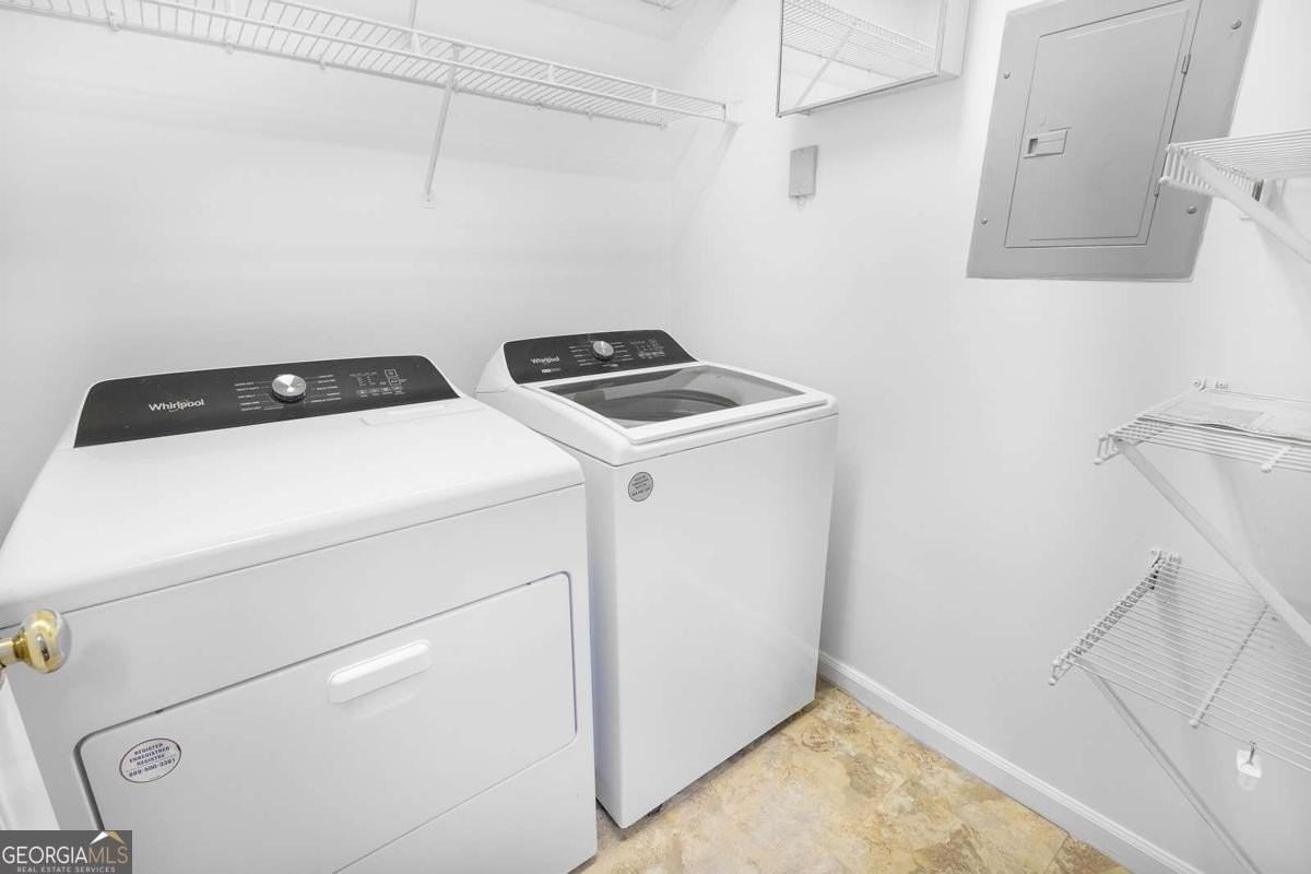 232 Bentley Pl - Photo 7 of 16
