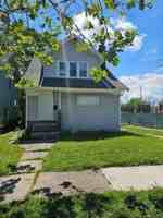 featured image of 695 Algonquin St