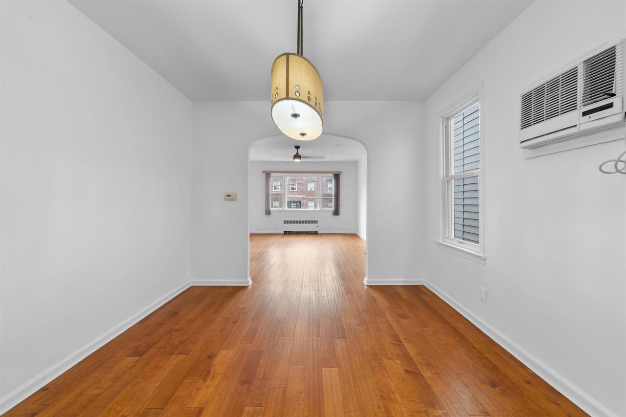 172 W 49th St #1 - Photo 7 of 15