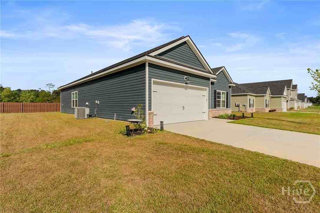 203 Glick Way - Photo 2 of 31
