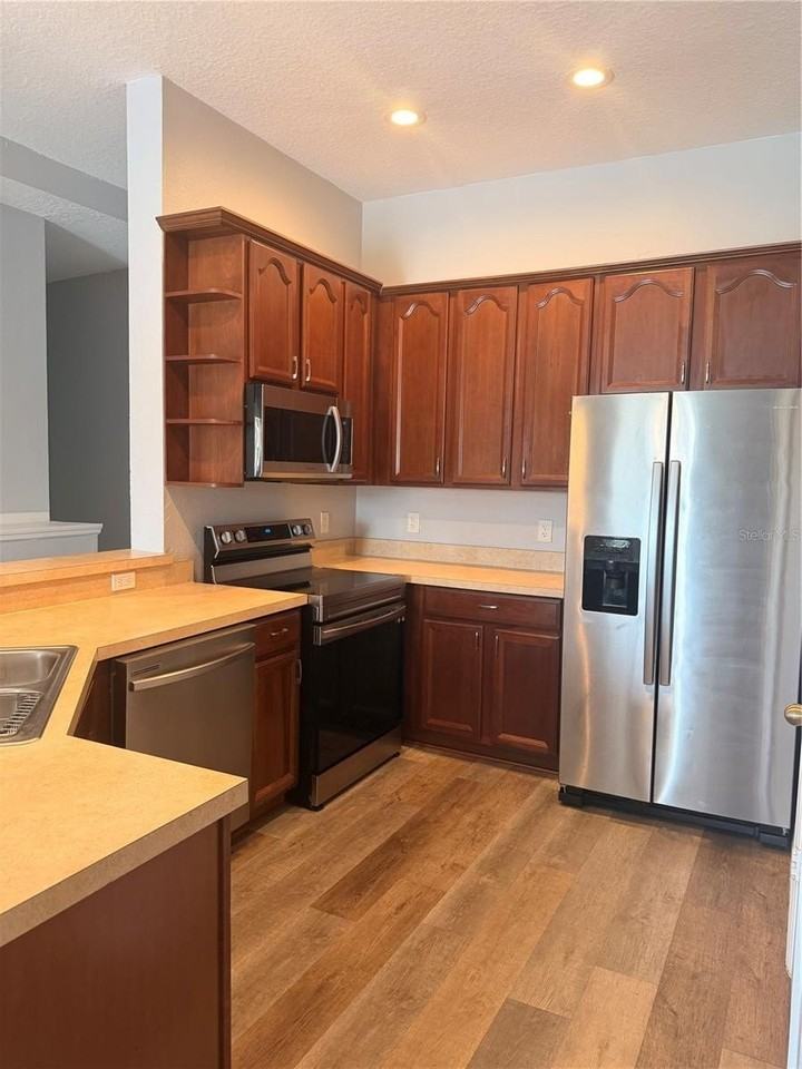 10958 Derringer Dr - Photo 5 of 12