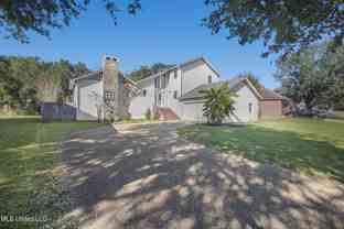 4409 Shadow Wood Cir - Photo 1 of 1