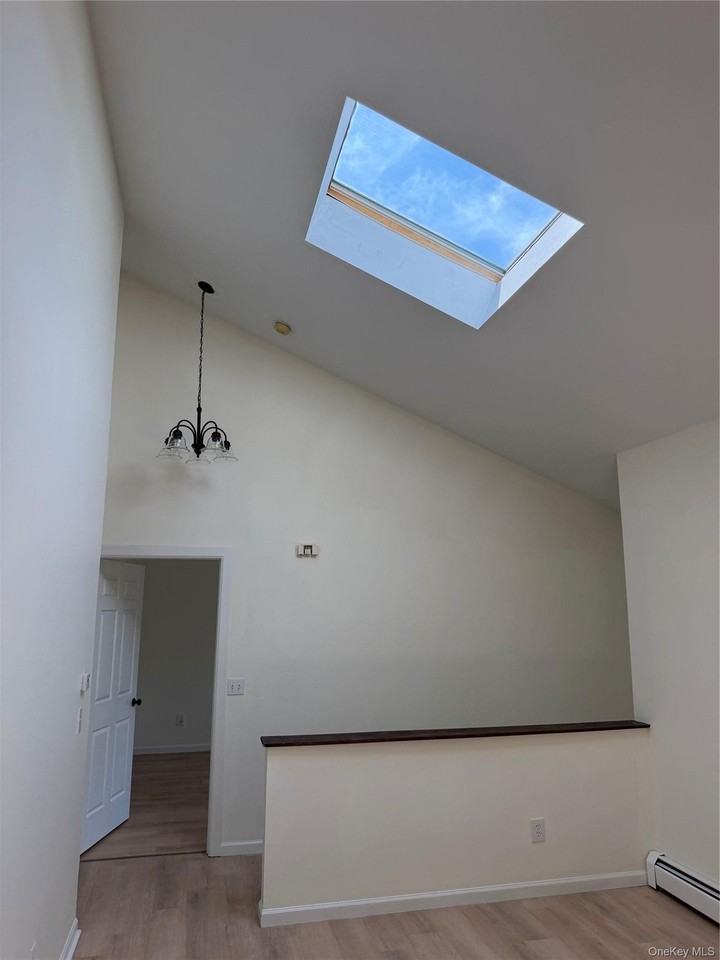 115 Green Meadows Way - Photo 4 of 18