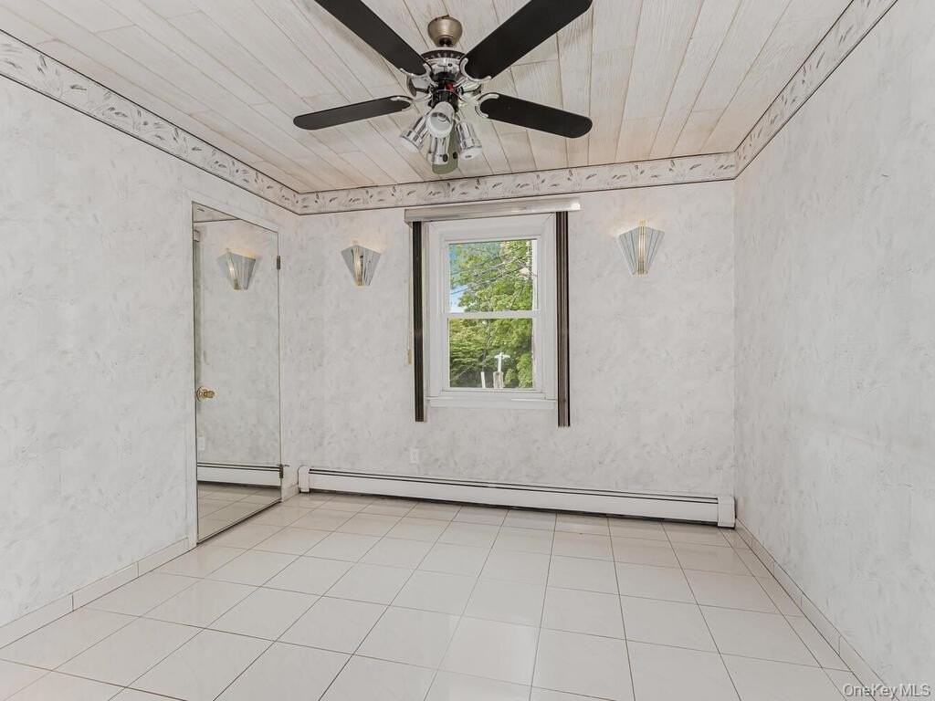 131 Hunts Bridge Rd #2 - Photo 5 of 17