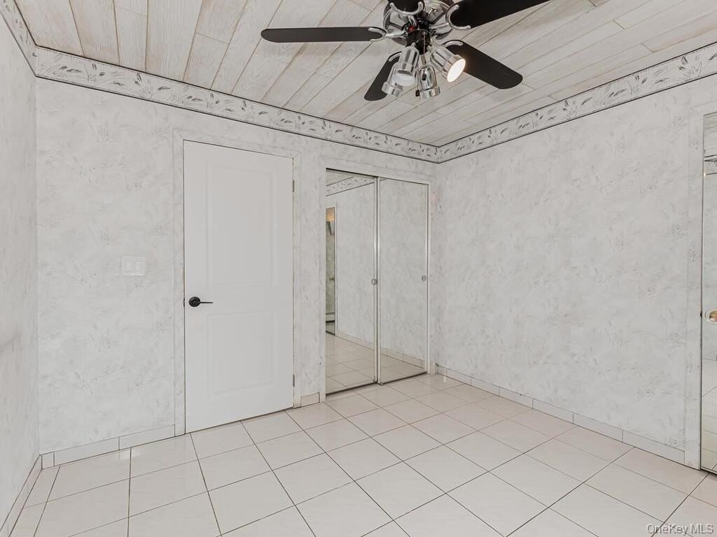 131 Hunts Bridge Rd #2 - Photo 6 of 17