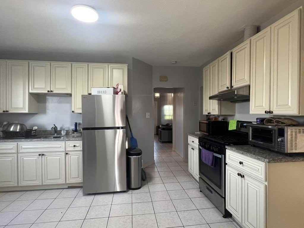 161 Liberty St #3 - Photo 3 of 14