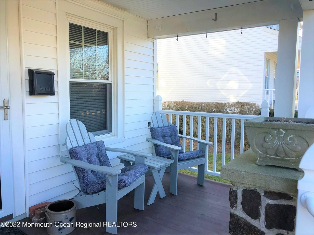 329 Washington Ave - Photo 4 of 20