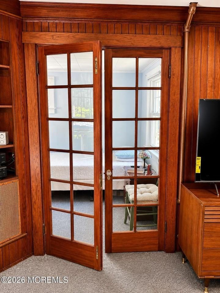 80 Franklin Ave - Photo 5 of 13