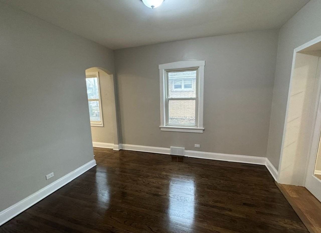 3926 147th Pl - Photo 7 of 15