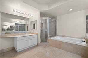 21150 Point Pl - Photo 5 of 8