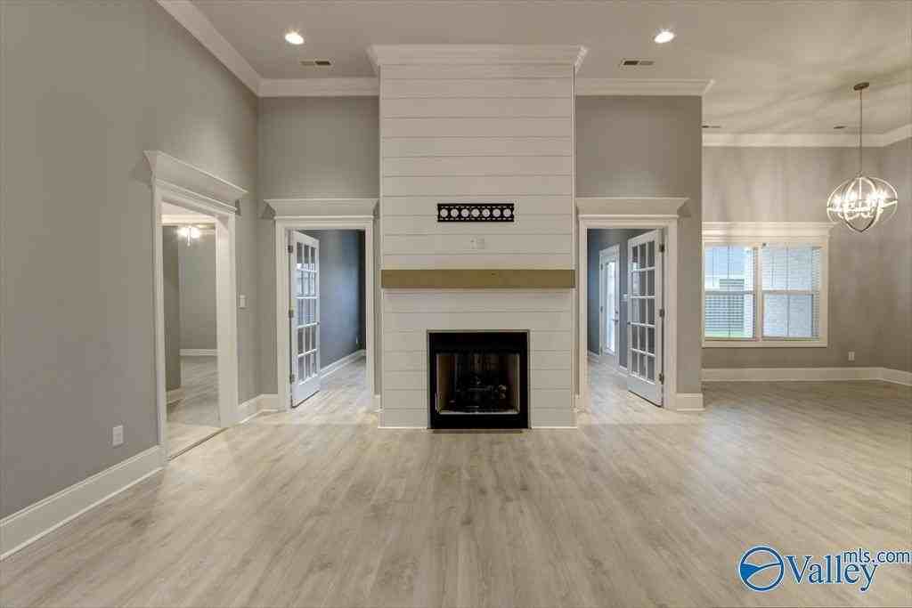 26415 Birkshire Ln - Photo 3 of 36