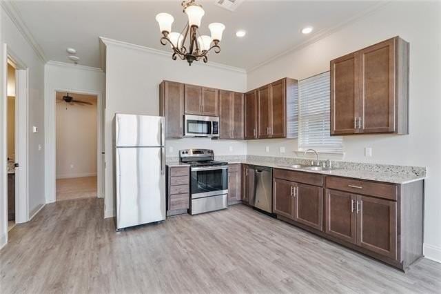 4416 Barnett St #C - Photo 5 of 25