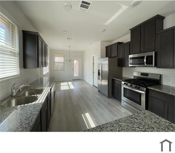 2304 Pyrite Dr - Photo 2 of 17